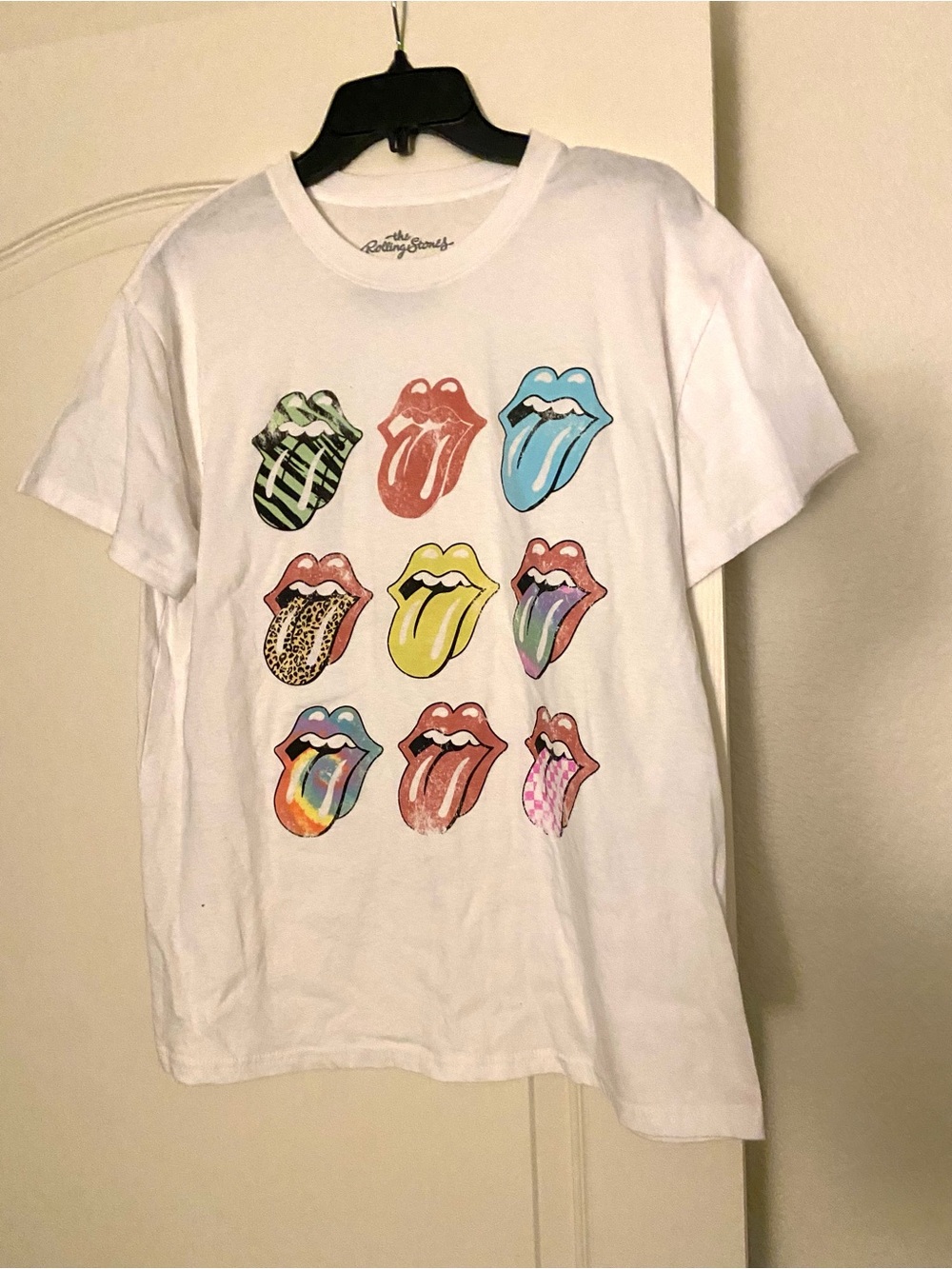 Rolling Stones White Graphic Tee with Multicolor Tongue Prints